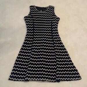 Karl Lagerfeld Navy & White Lace Knit Overlay Fit & Flare Sleeveless Dress  Sz 6